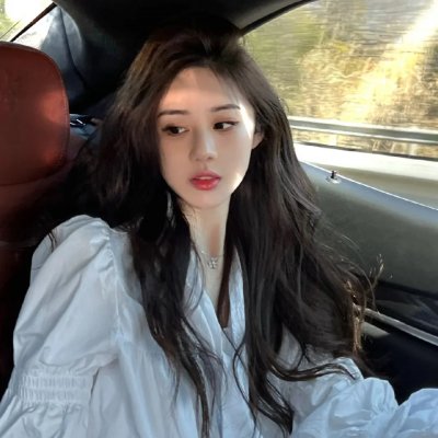 闪亮的眼睛海报